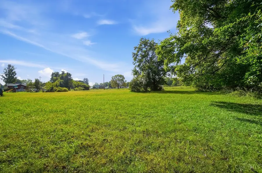 1921 W Elkton, Saint Clair, OH 45013 - #2