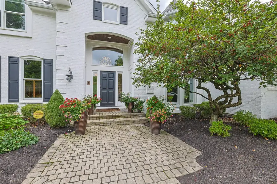 7675 Foxgate Lane, Indian Hill, OH 45243 - #3