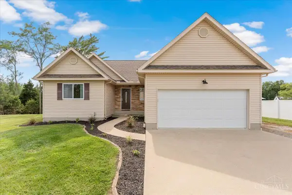 636 Waynoka Drive, Jackson Twp, OH 45171