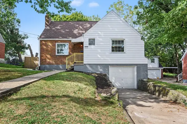 5574 Raceview Avenue, Green Twp, OH 45248