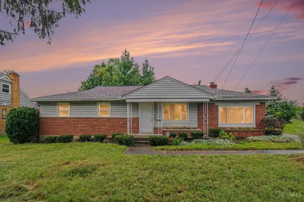 8997 Plainfield Road, Sycamore Twp, OH 45236