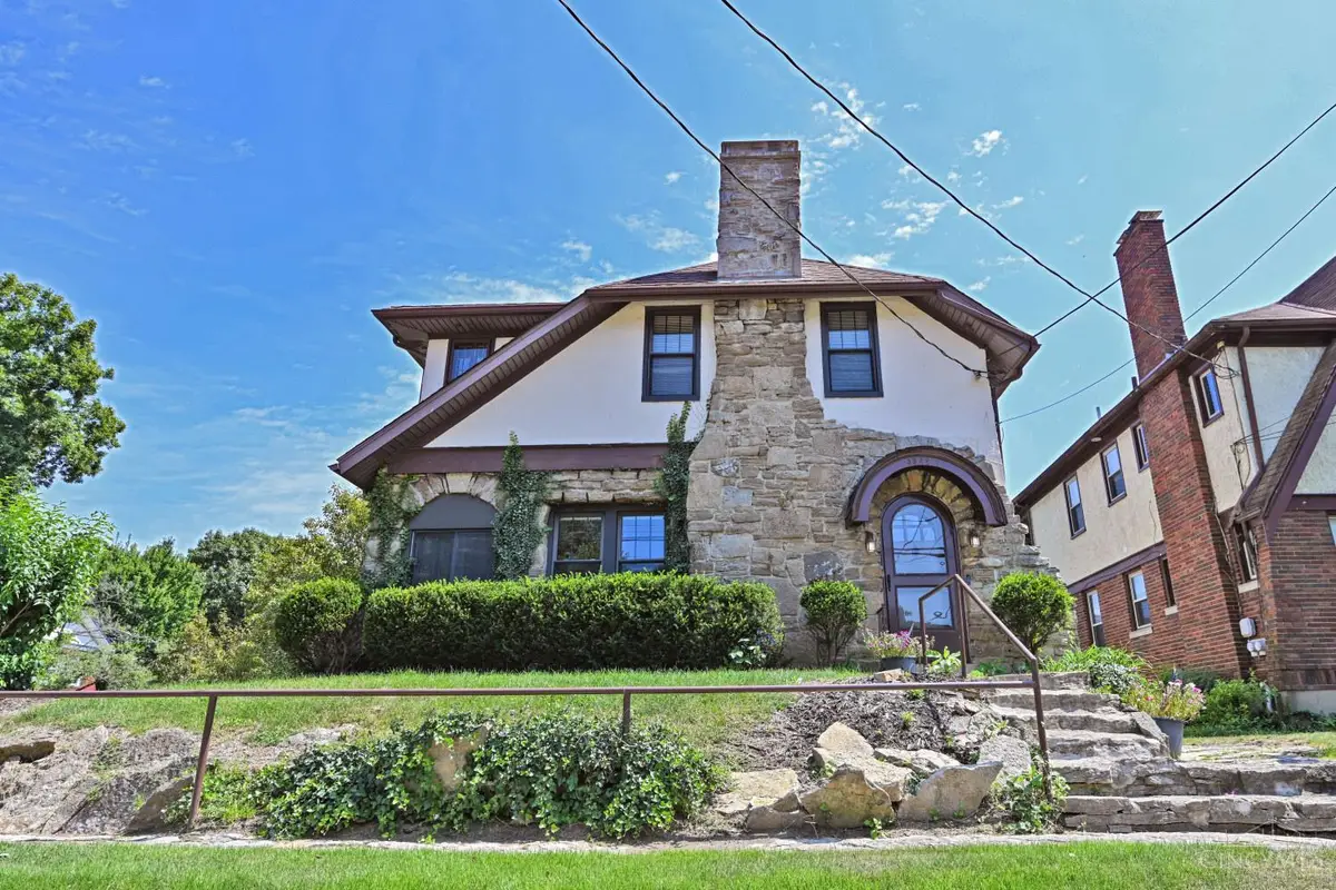 3944 Marburg Avenue, Cincinnati, OH 45209 - #1