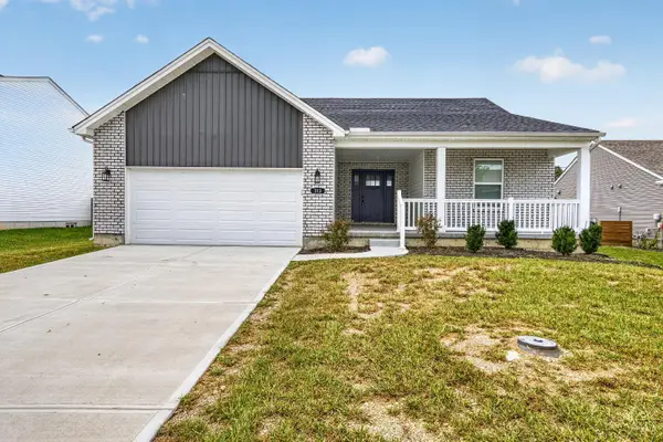313 Selkirk Place, Trenton, OH 45067