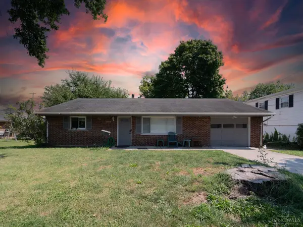 12180 Chesterdale Road, Springdale, OH 45246