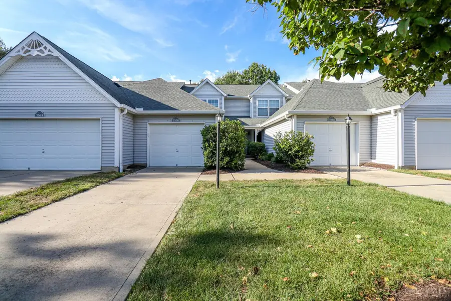 7576 Lake Pointe, Warren, OH 45039 - #2