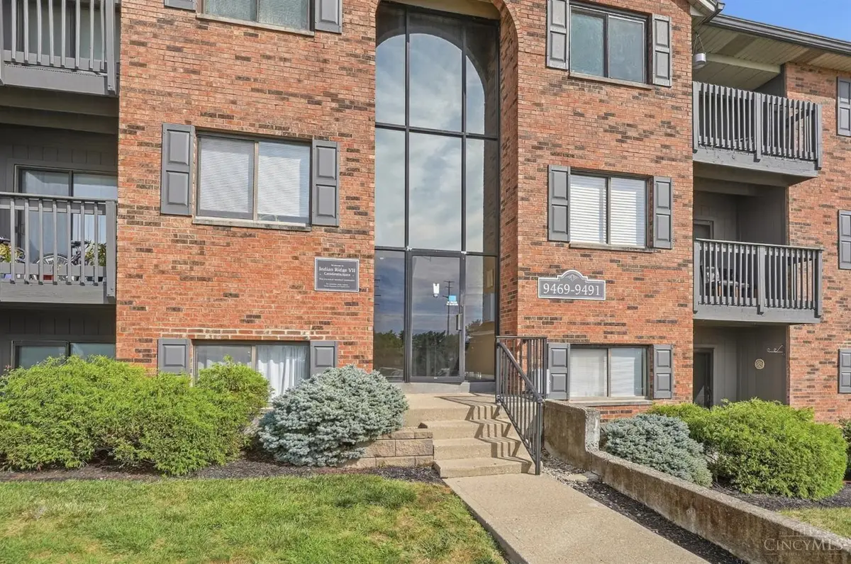 9473 Woodland Hills Drive, West Chester, OH 45011 - #1