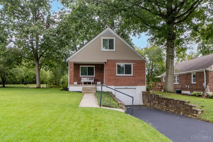 7086 Shawnee Run Road, Madeira, OH 45243 - #2