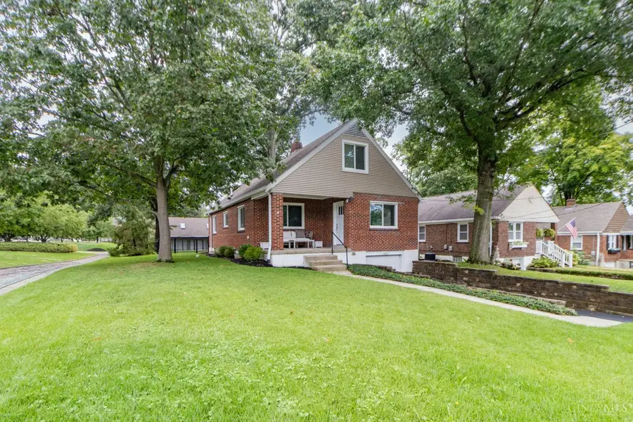 7086 Shawnee Run Road, Madeira, OH 45243 - #3