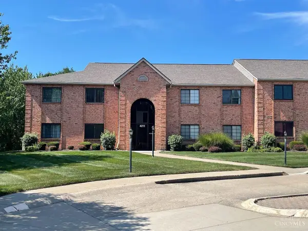 4211 Victorian Green Drive #2, Green Twp, OH 45211