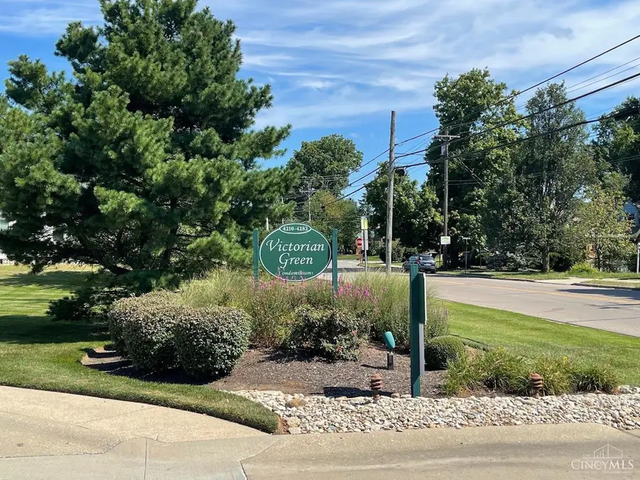 4211 Victorian Green Drive #2, Bridgetown, OH 45211 - #2
