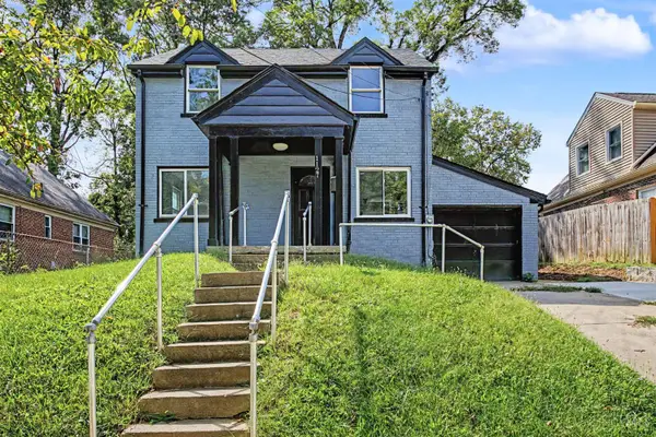 1127 Cedar Avenue, Cincinnati, OH 45244
