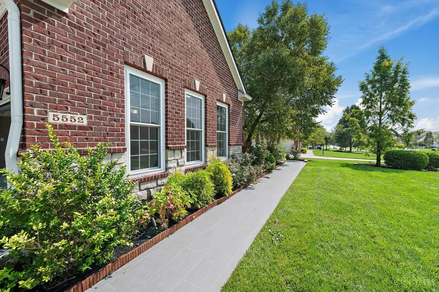 5552 Schlade Court, Liberty, OH 45044 - #3