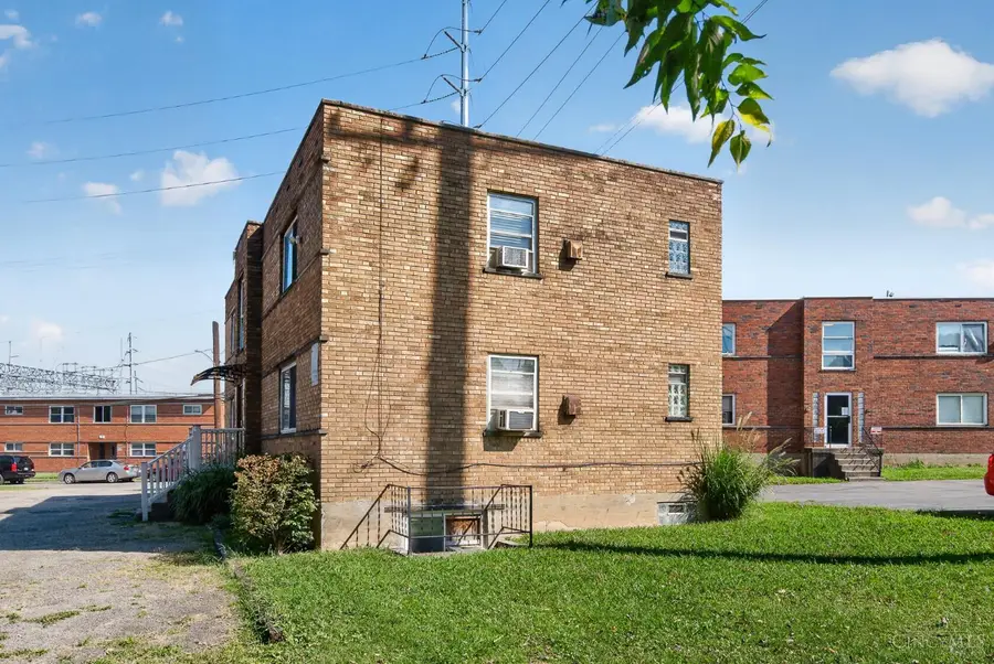 6494 Spruce Street, Elmwood Place, OH 45216 - #3