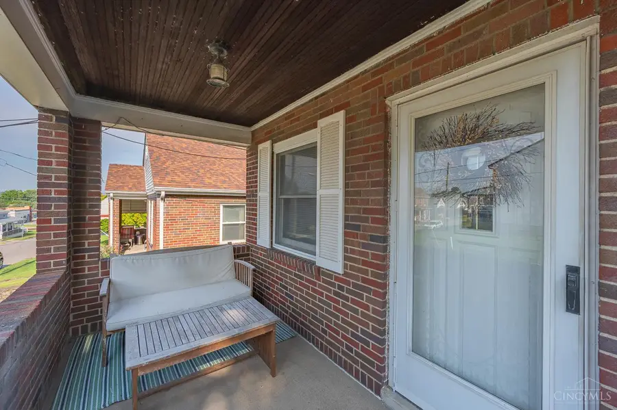 204 E Mechanic Street, Reading, OH 45215 - #3