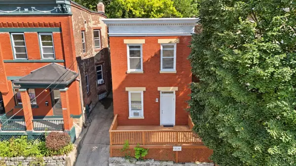 2156 W Clifton Avenue, Cincinnati, OH 45219