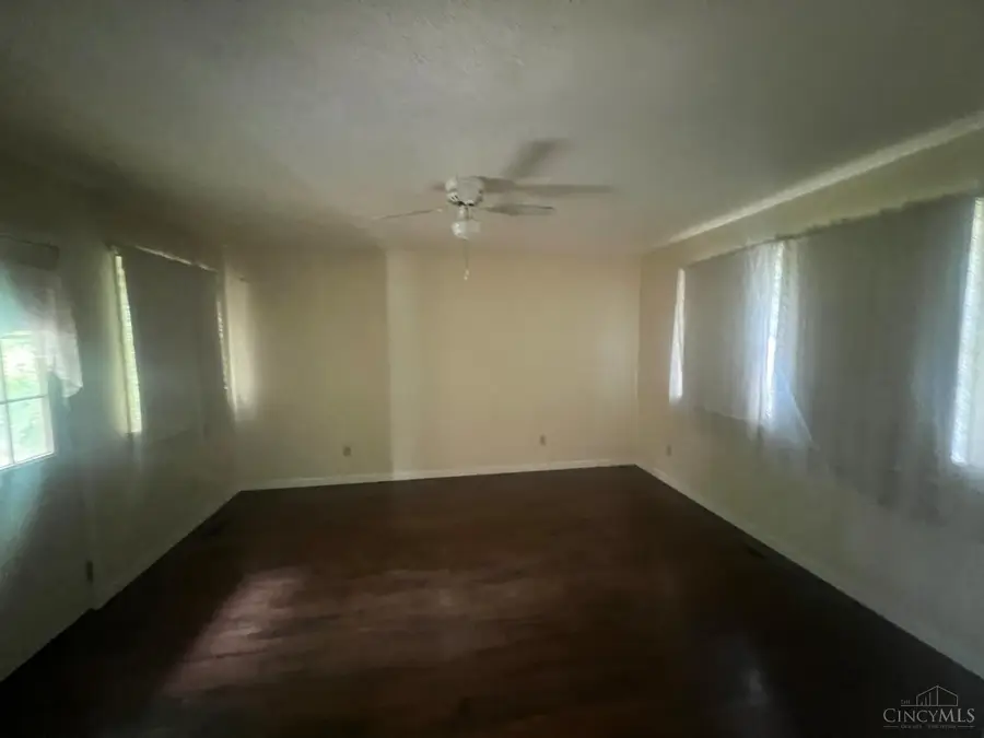 815 Kathryn Place, Wilmington, OH 45177 - #3