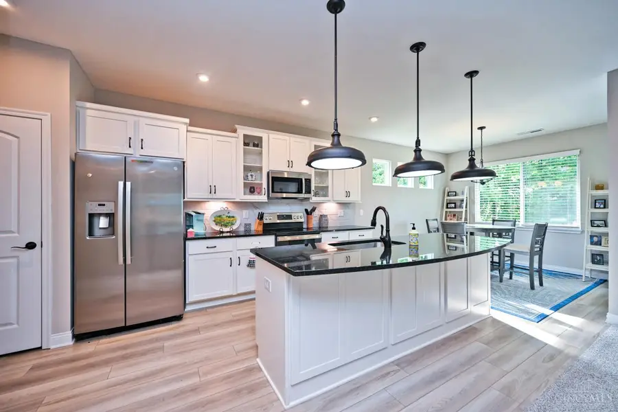 1341 Brookchase Circle, Warren, OH 45039 - #3