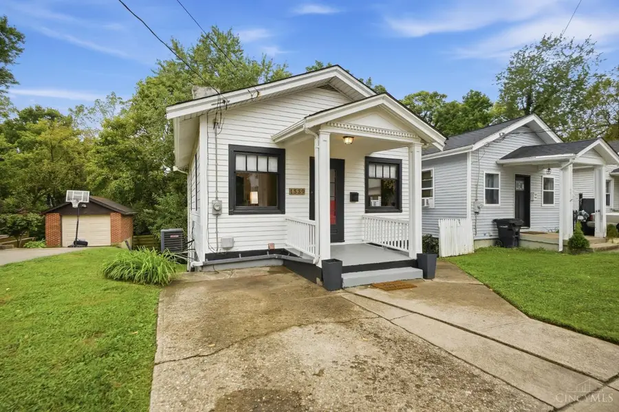 1539 Ambrose Avenue, Cincinnati, OH 45224 - #2
