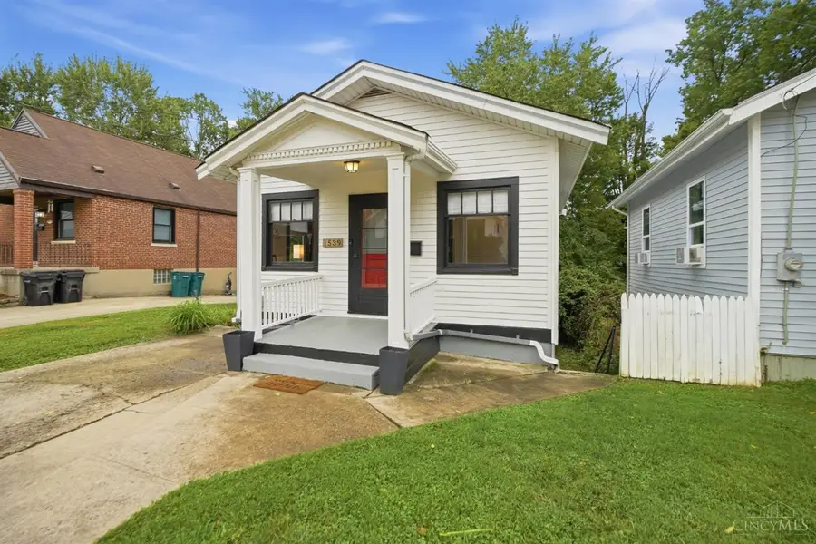 1539 Ambrose Avenue, Cincinnati, OH 45224 - #3