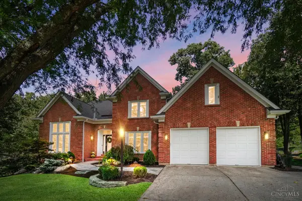 3831 Monets Lane, Evendale, OH 45241