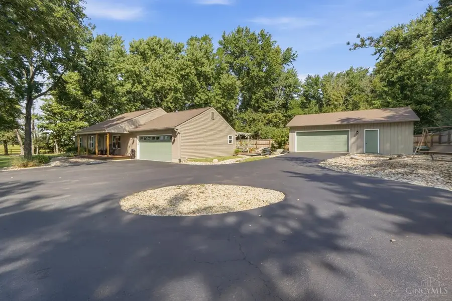 7424 Morrow Cozaddale Road, Warren, OH 45152 - #3