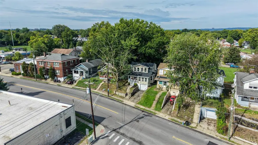 5715 Carthage Avenue, Norwood, OH 45212 - #2