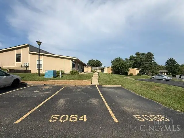 5064 Queenswood Court, West Chester, OH 45011 - #3