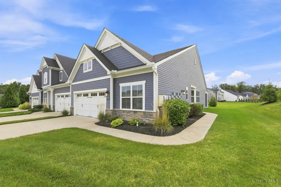 4305 Preston Place, Batavia, OH 45103 - #2