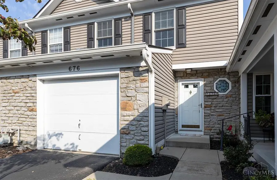 676 Stoneharbor Lane, Warren, OH 45039 - #2
