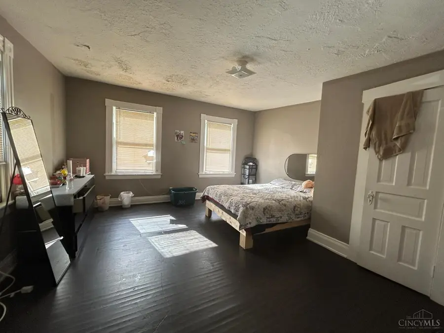 1242 Quebec Road, Cincinnati, OH 45205 - #3