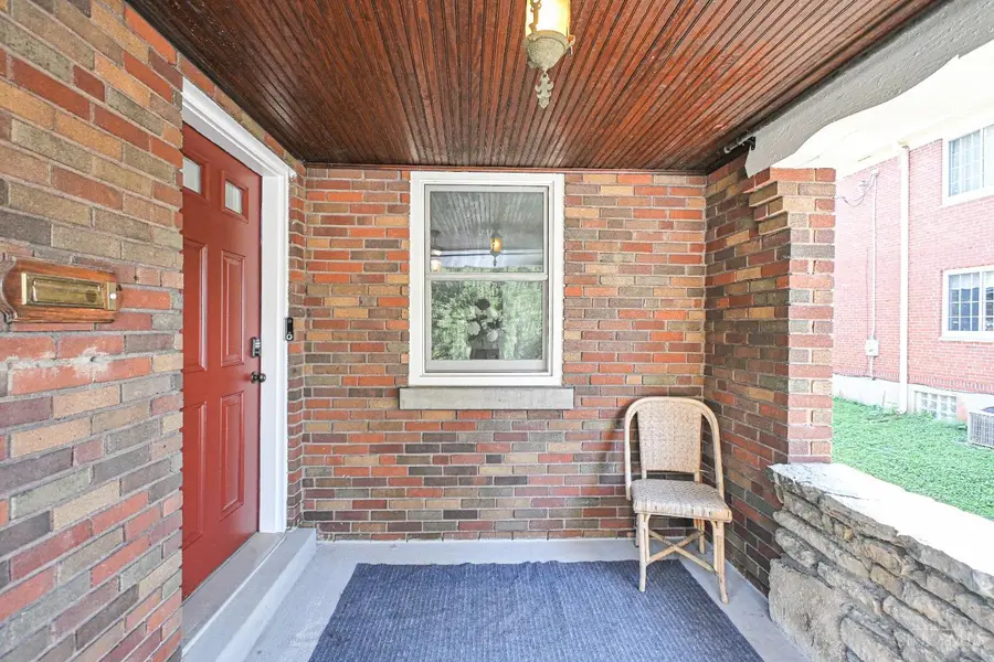 6216 Rogers Park Place, Cincinnati, OH 45213 - #3