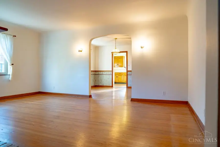 5923 Beacraft Avenue, Cincinnati, OH 45213 - #3