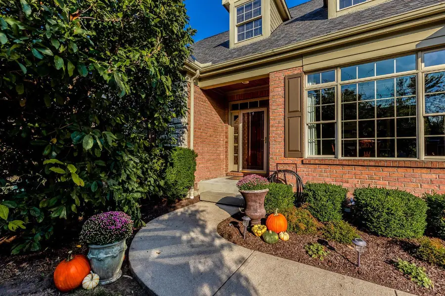 8350 Kugler Meadow Court, Sycamore, OH 45236 - #2