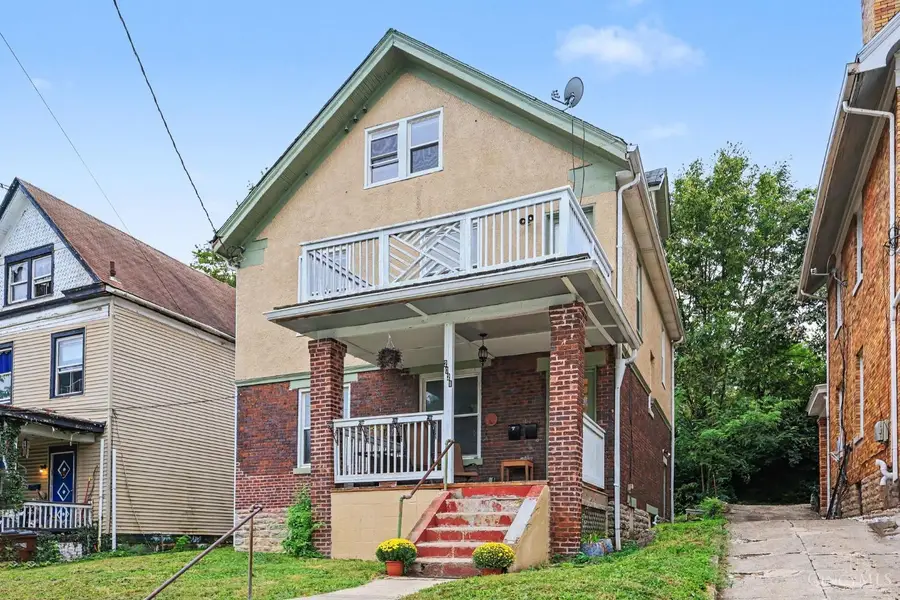 2021 Burnet Avenue, Cincinnati, OH 45219 - #3