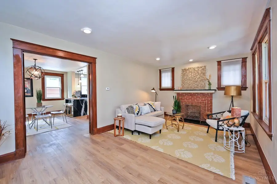 3417 Algona Place, Cincinnati, OH 45207 - #3