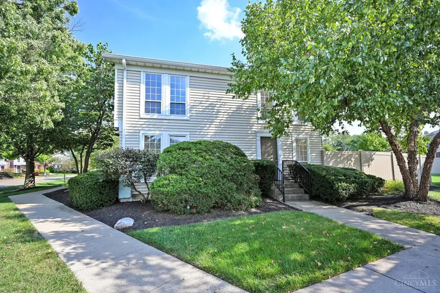 8081 Hetz Drive, Sycamore, OH 45242 - #2