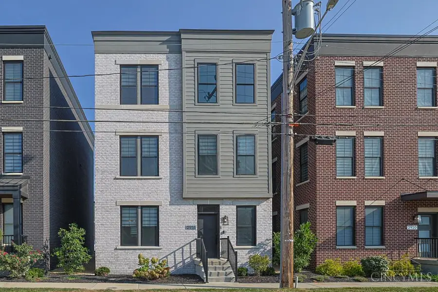 2916 Robertson Avenue, Cincinnati, OH 45209 - #3