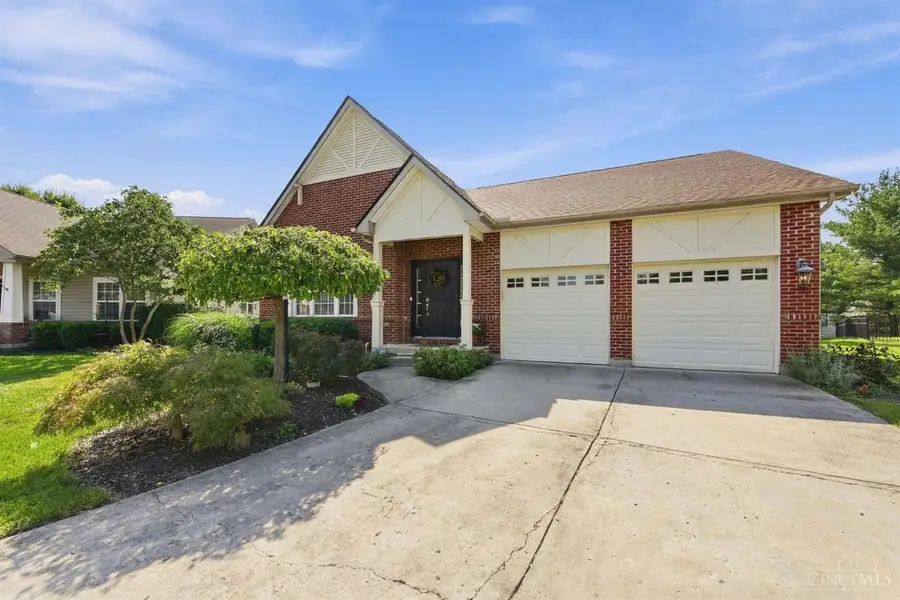 6955 Hunters Close, Warren, OH 45039 - #3