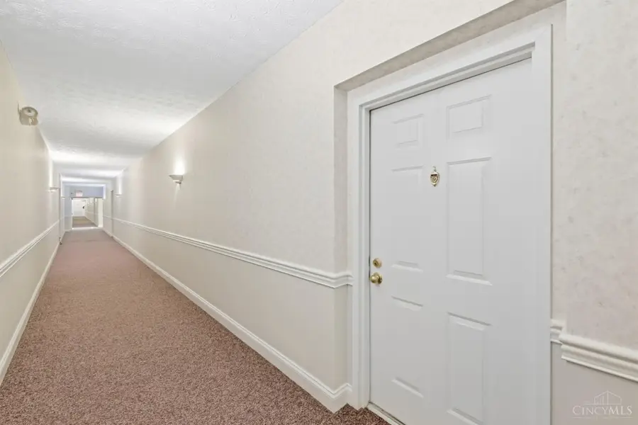 7343 Ridgepoint Drive #103, Anderson, OH 45230 - #2