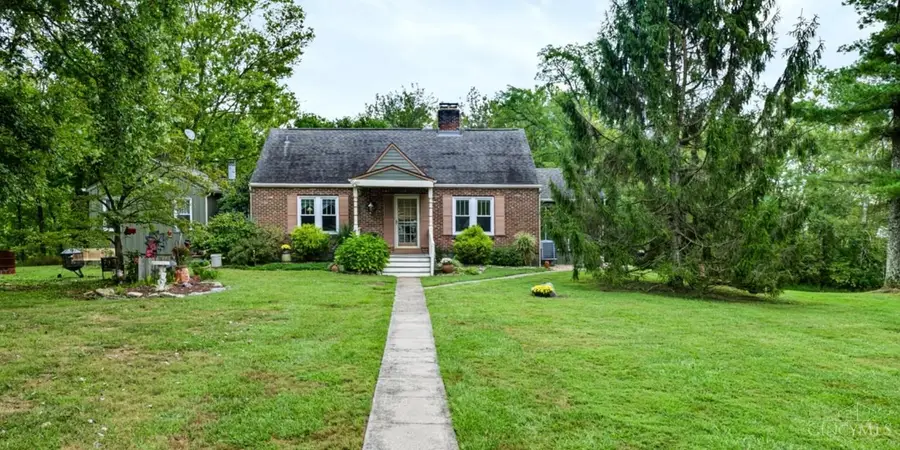 596 W Plane Street, Bethel, OH 45106 - #2