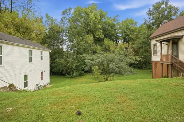 1553 Ambrose Avenue, Cincinnati, OH 45224