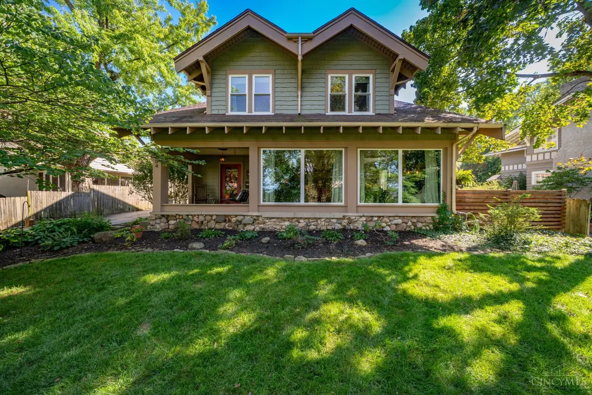 204 W Schantz Avenue, Oakwood, OH 45409 - #1