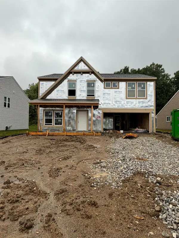 690 Deerhurst Drive, Vandalia, OH 45377