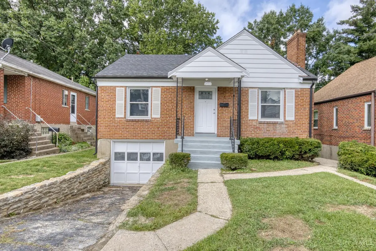 6435 Graceland Avenue, Golf Manor, OH 45237 - #1