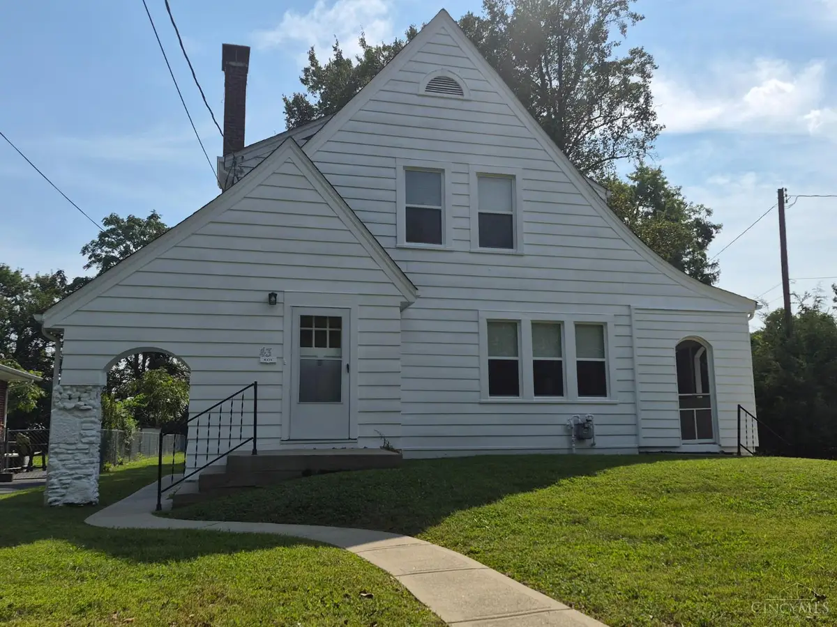 43 Chestnut Avenue, Wyoming, OH 45215 - #1
