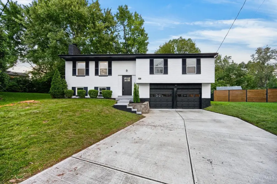 12080 Greystone Court, Pleasant Run Farm, OH 45240 - #2