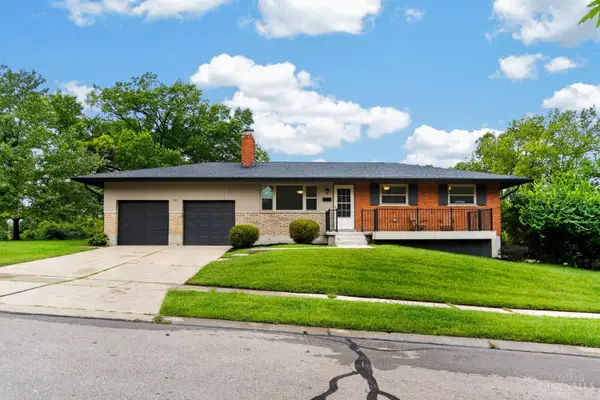 9031 Rolling Lane, Sycamore Twp, OH 45236