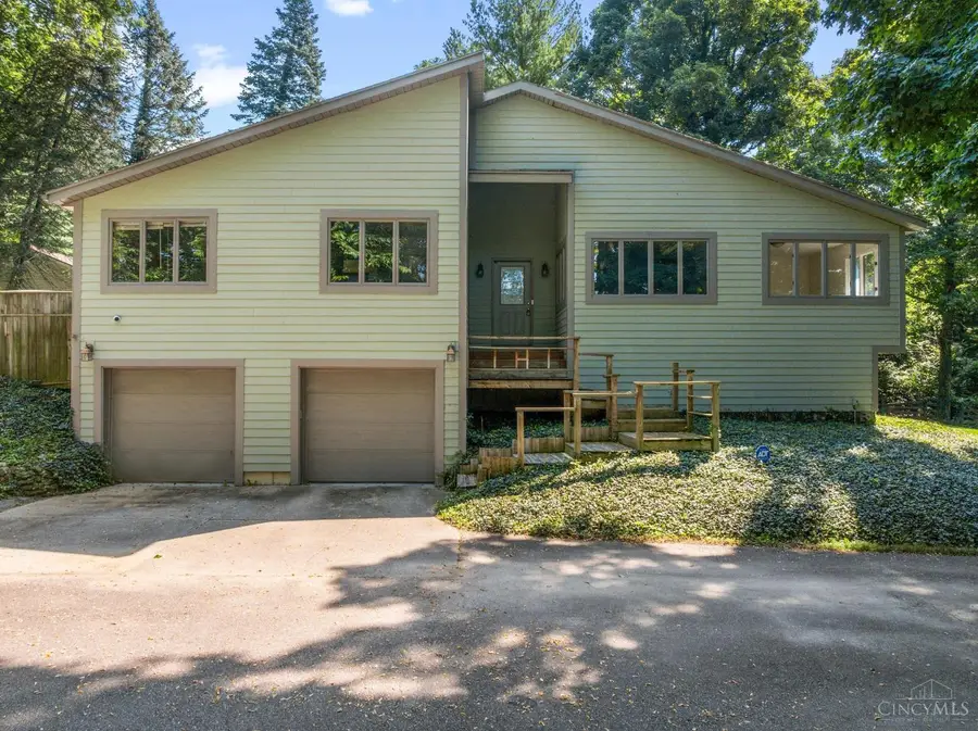 303 E Whipp Road, Washington, OH 45459 - #2