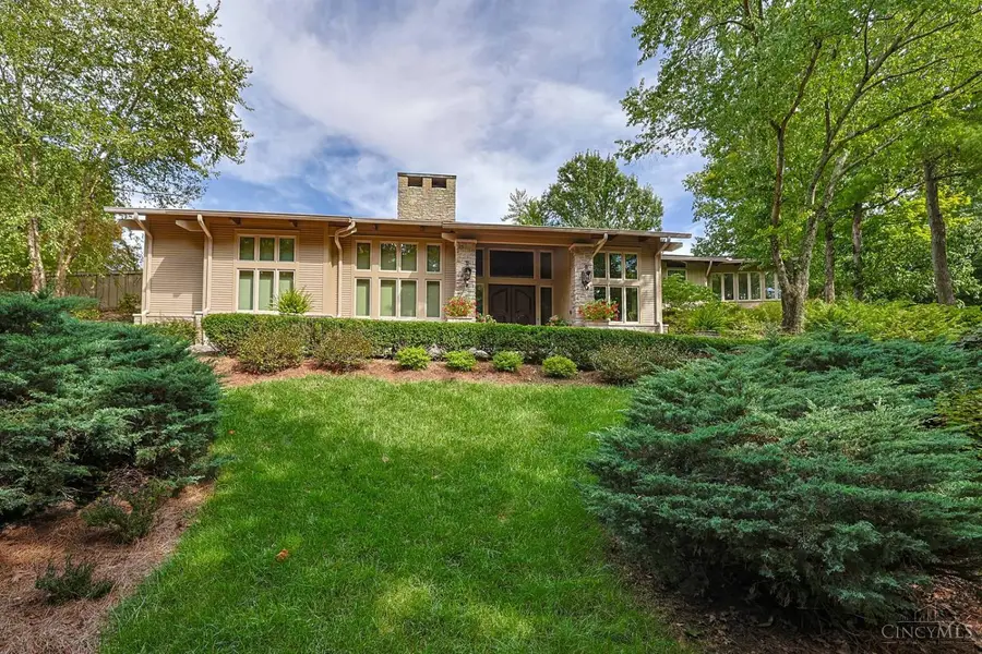 736 Elsinboro Drive, Cincinnati, OH 45226 - #2