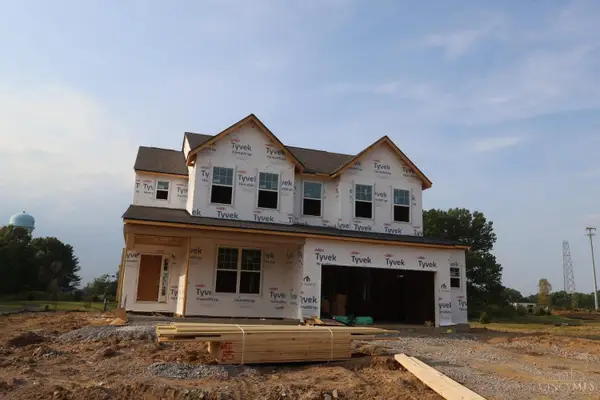1757 Goldfinch Lane #85, Miami Twp, OH 45150